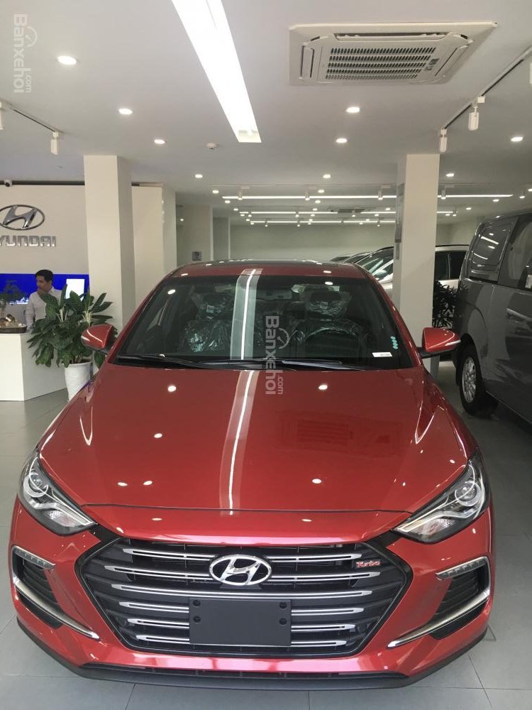 Hyundai Elantra 2018 - Bán Hyundai Elantra Sport 2018, màu đỏ
