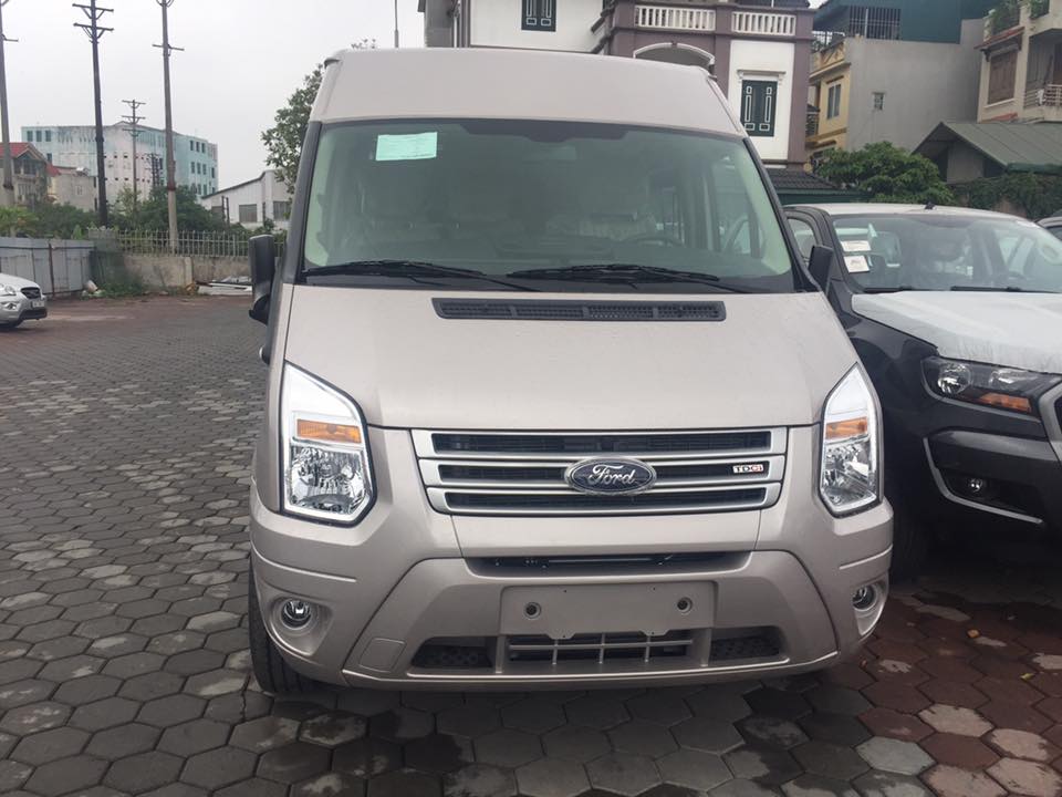 Ford Transit 2018 - Bán Ford Transit 2018 mới 100%, khuyến mãi lớn, giá rẻ, hỗ trợ trả góp 80%- LH: 0942552831