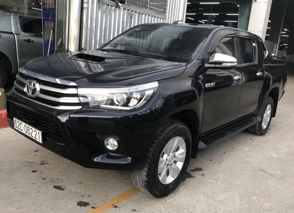 Toyota Hilux 3.0G 2015 - Cần bán xe Toyota Hilux năm sản xuất 2015, màu đen, nhập khẩu nguyên chiếc giá cạnh tranh