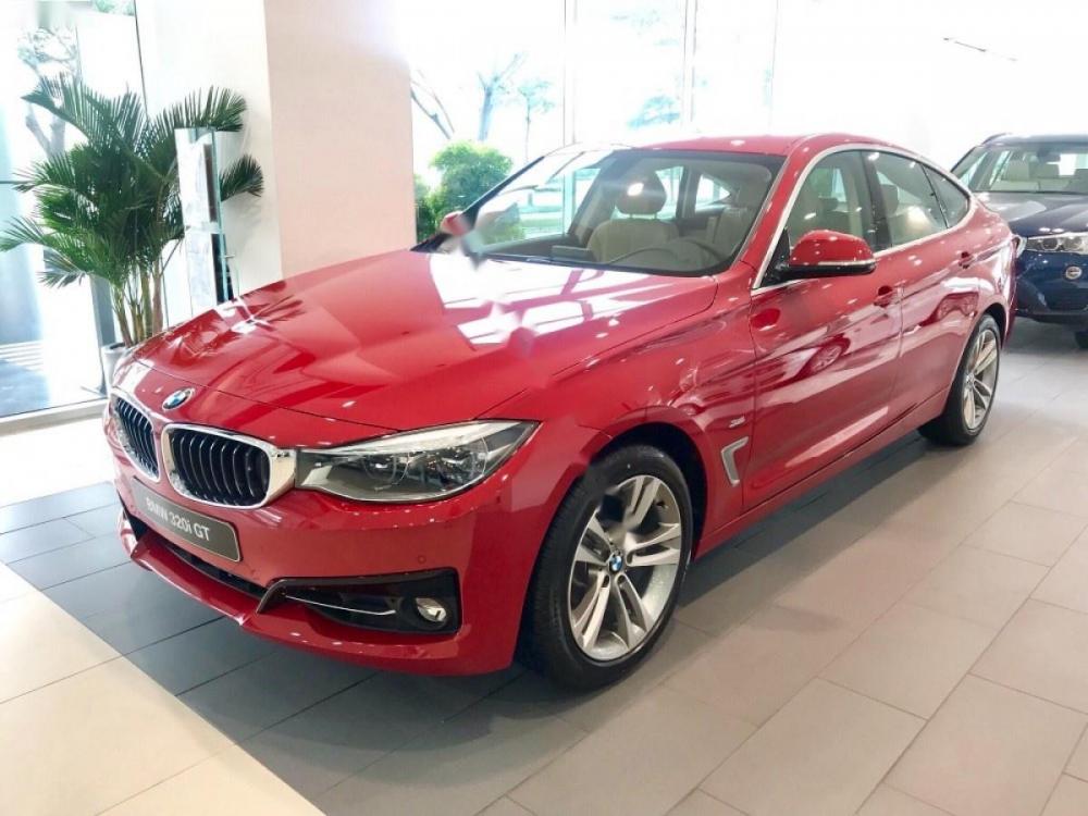 BMW 3 Series 320i GT 2017 - Cần bán xe BMW 3 Series 320i GT đời 2017, màu đỏ, nhập khẩu