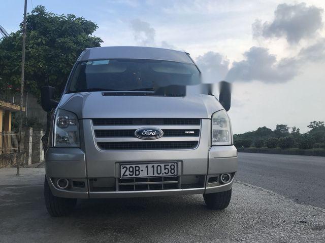 Ford Transit 2013 - Cần bán lại xe Ford Transit đời 2013, màu bạc