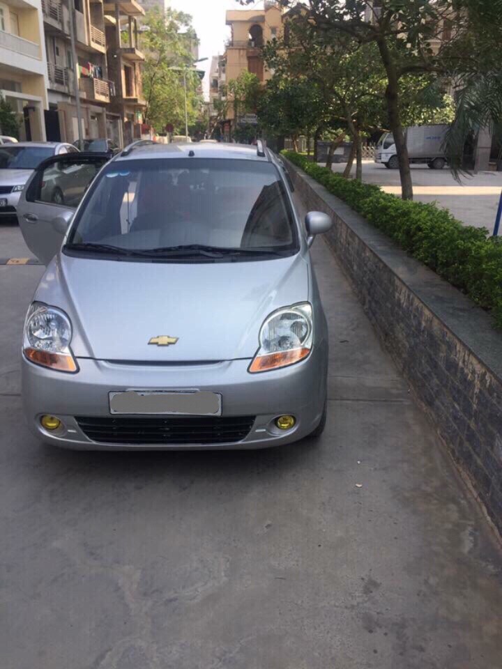 Chevrolet Spark LT 2009 - Cần bán Chevrolet Spark LT đời 2009, màu bạc biển Hà Nội