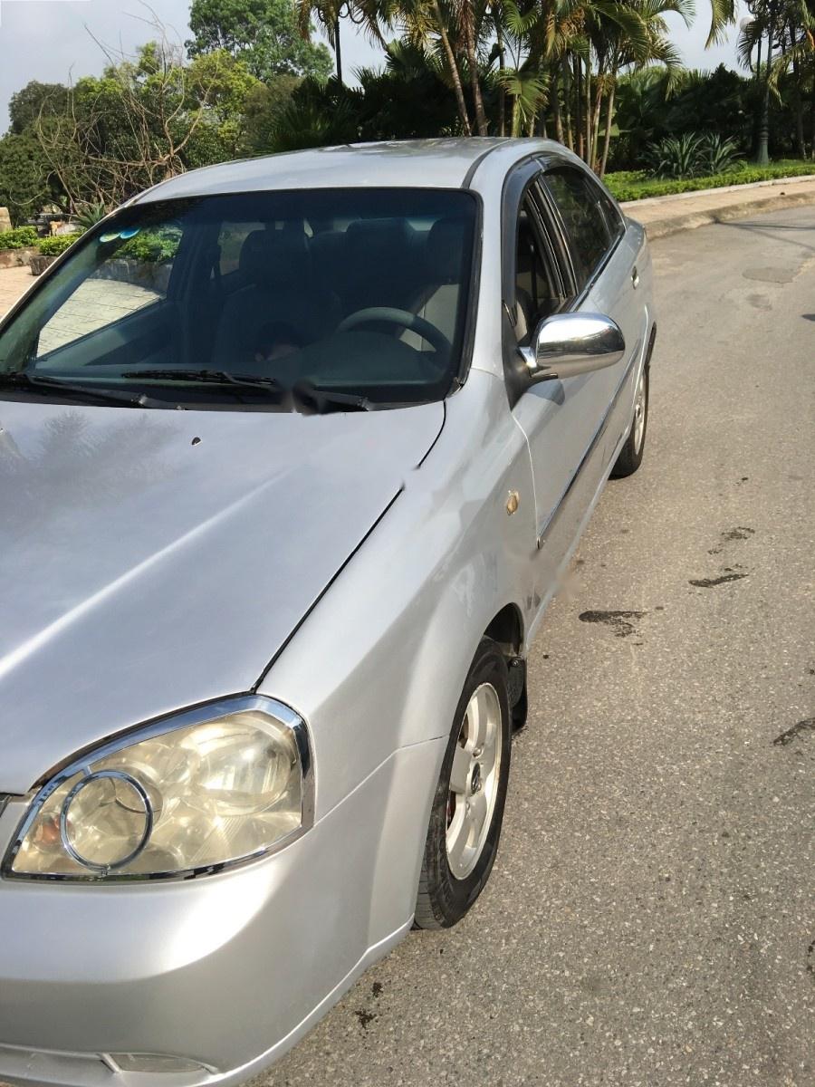 Daewoo Lacetti 2004 - Bán Daewoo Lacetti năm 2004, màu bạc, 146tr