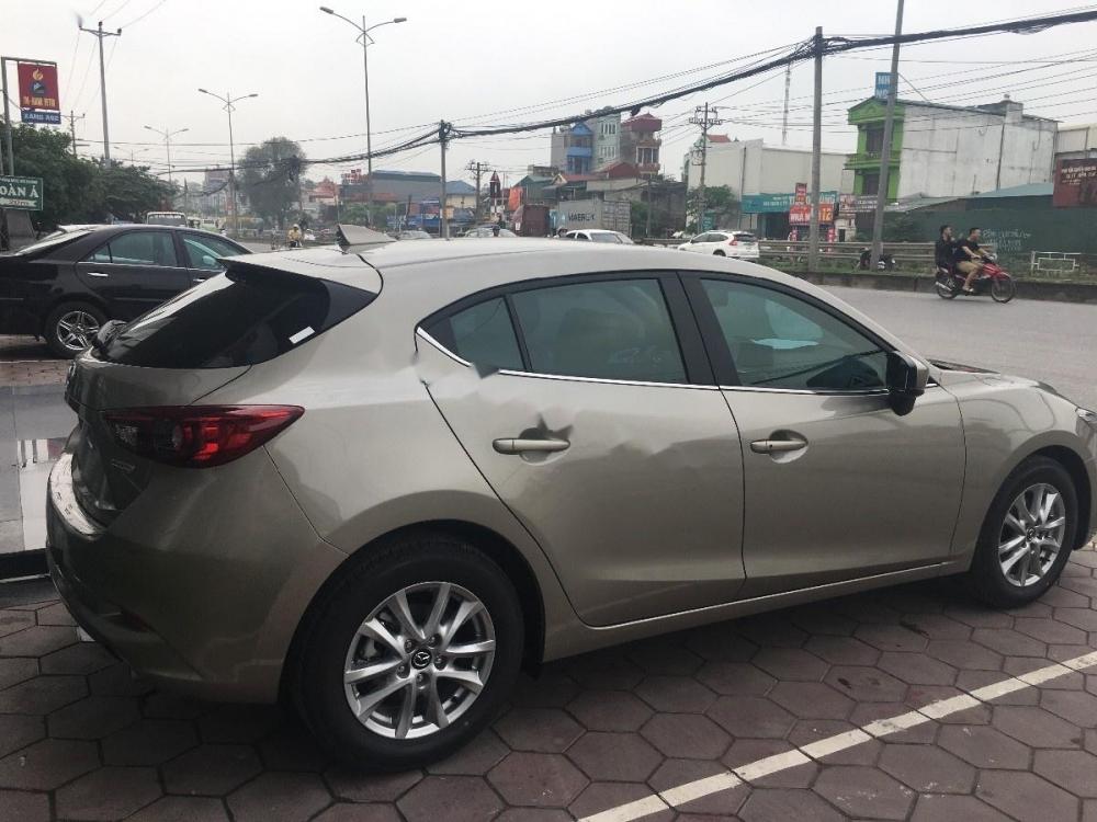 Mazda 3 1.5 AT 2018 - Cần bán xe Mazda 3 1.5 AT năm 2018, 689 triệu