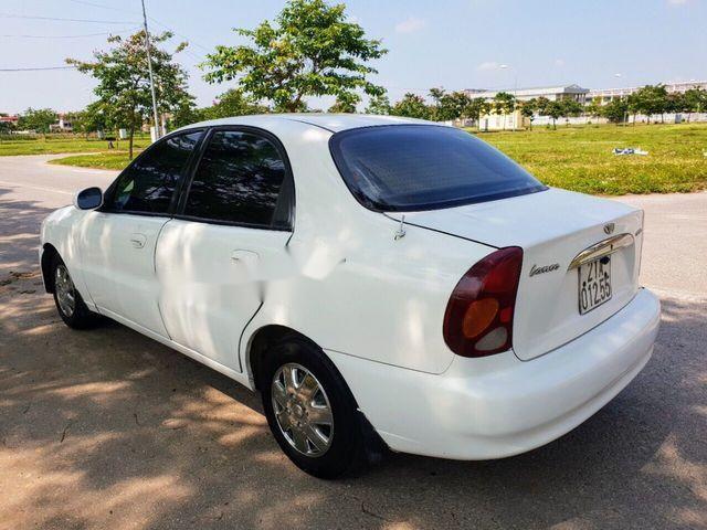 Daewoo Lanos 2001 - Cần bán gấp Daewoo Lanos 2001, màu trắng, giá 68tr