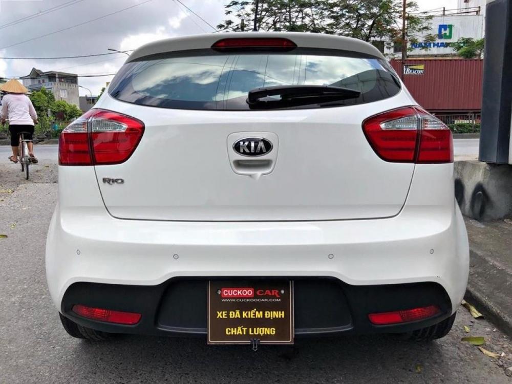 Kia Rio 2014 - Bán Kia Rio đời 2014, màu trắng, xe nhập