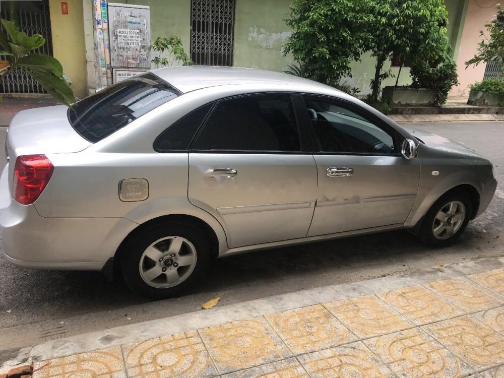 Daewoo Lacetti EX 2011 - Cần bán xe Daewoo Lacetti EX đời 2011, màu bạc, 255 triệu