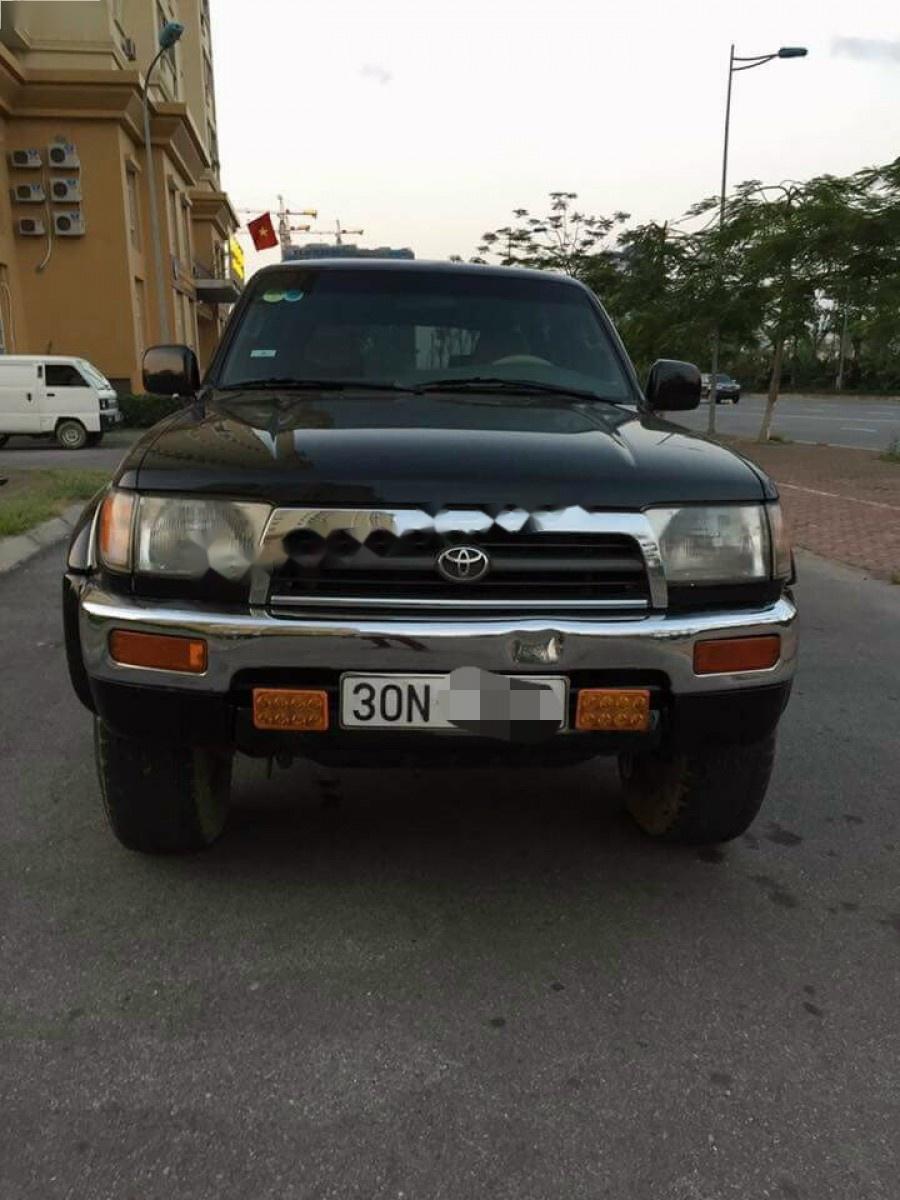 Toyota 4 Runner 1992 - Chính chủ bán xe Toyota 4 Runner năm 1992, màu đen, xe nhập 