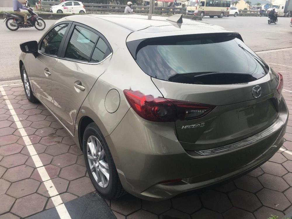 Mazda 3 1.5 AT 2018 - Cần bán xe Mazda 3 1.5 AT năm 2018, 689 triệu