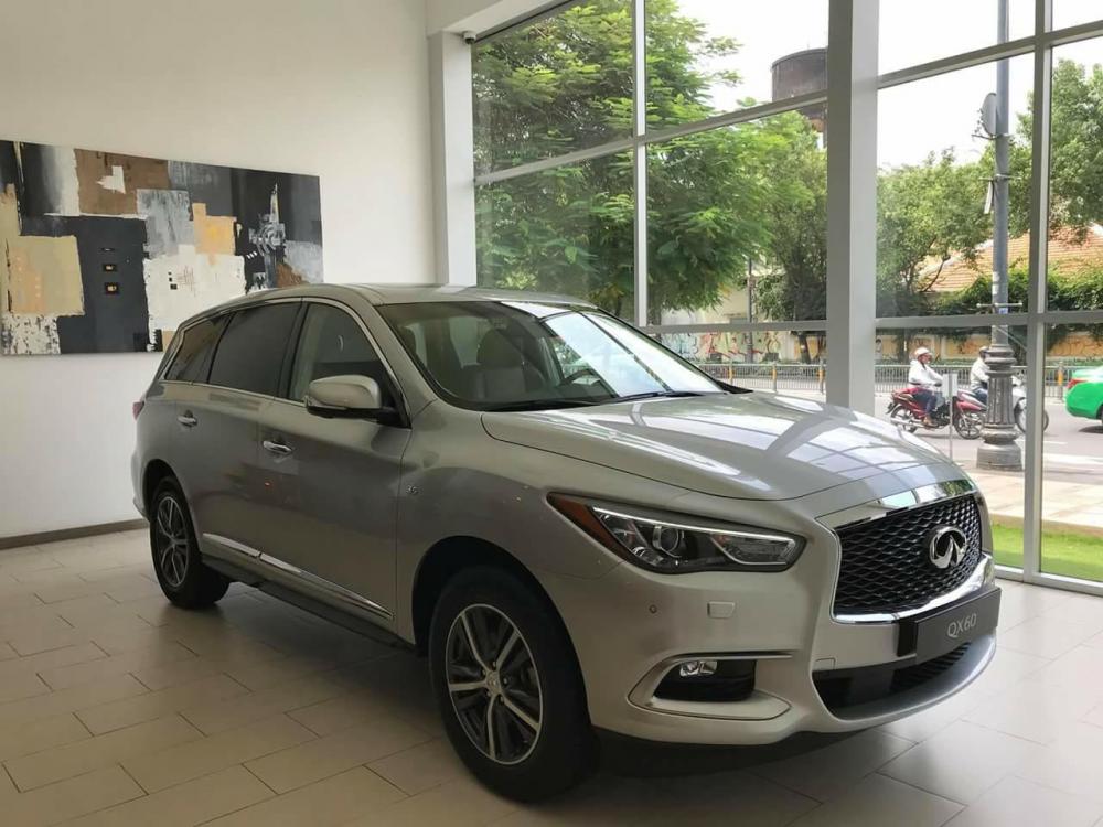 Infiniti QX60 2017 - Cần bán xe Infiniti QX60 màu bạc, nhập khẩu chính hãng