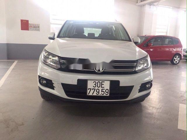 Volkswagen Tiguan   2.0L  2016 - Cần bán Volkswagen Tiguan 2.0L năm 2016, màu trắng, nhập khẩu chính chủ