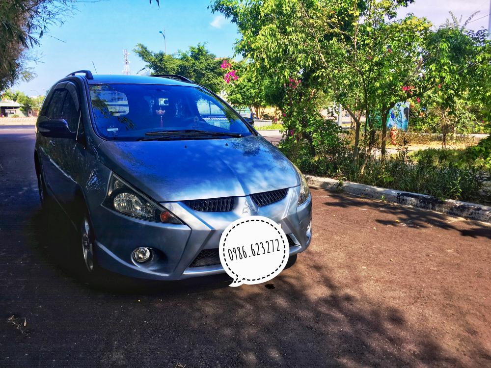 Mitsubishi Grandis Mivec 2.4 2006 - Bán Mitsubishi Grandis Mivec 2.4, xe gia đình, rin từ A-Z