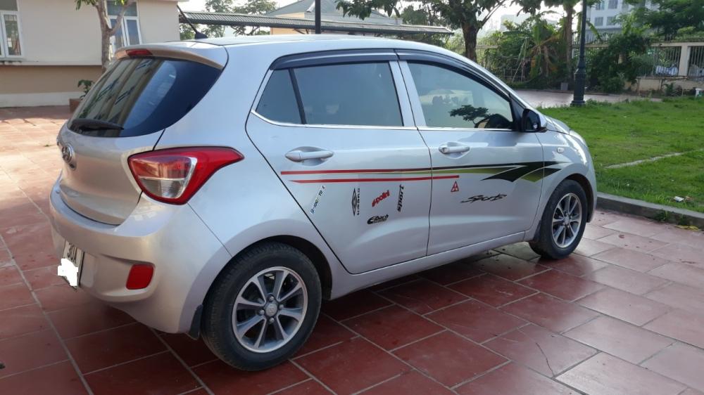 Hyundai Grand i10 2014 - Chính chủ (sử dụng từ mới) cần bán Hyundai i10 đời 2014