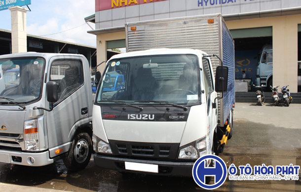 Isuzu QKR 2018 - Bán xe tải Isuzu 1t9 thùng 4m3 giá rẻ