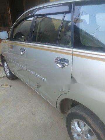 Toyota Innova 2008 - Bán Toyota Innova năm sản xuất 2008, màu bạc, giá 365tr