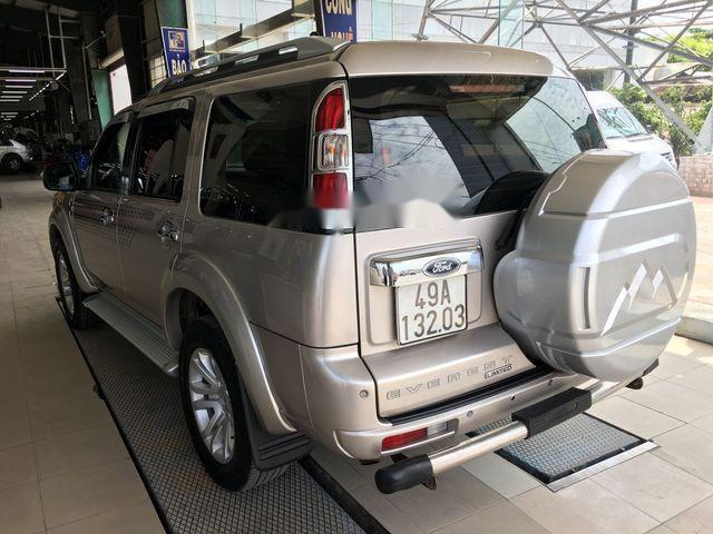 Ford Everest 4x2 AT 2013 - Bán Ford Everest 4x2 AT sản xuất 2013, 660 triệu