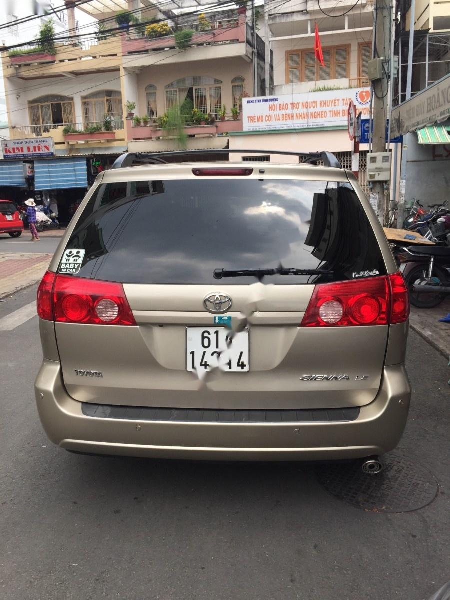 Toyota Sienna 2007 - Bán Toyota Sienna đời 2007, xe nhập, 780 triệu