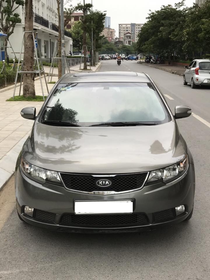 Kia Forte SLI 2009 - Bán Kia Forte SLI sản xuất 2009, màu xám (ghi), xe nhập