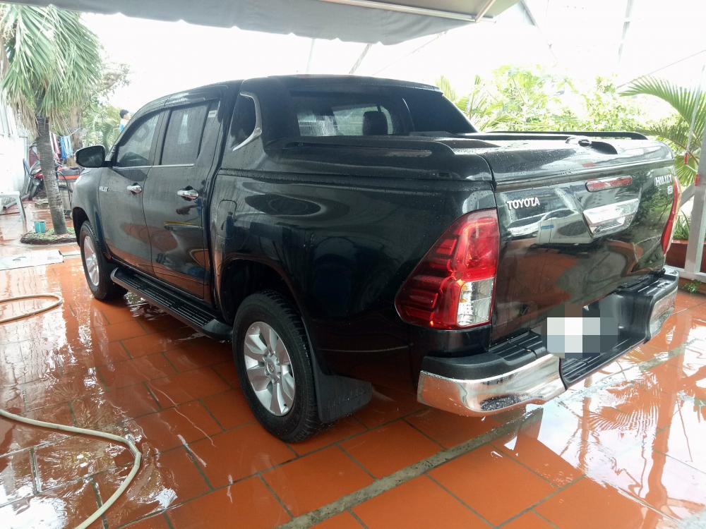 Toyota Hilux 2015 - Bán xe Hilux 2016 3.0, số tự động, full option