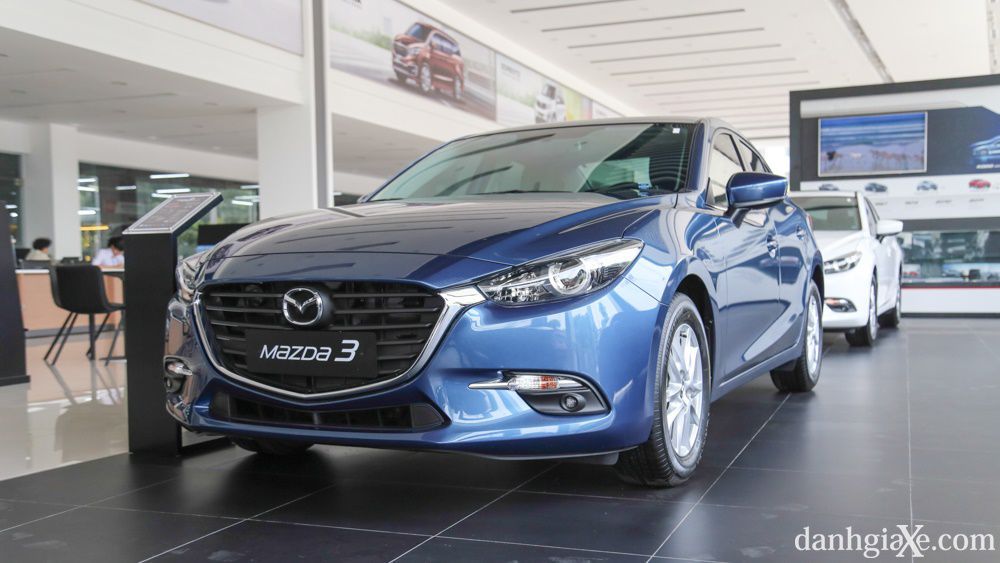 Mazda 3 2018 - Bán xe Mazda 3 seda màu xanh, giá hấp dẫn khi gọi 0932326725, trả góp, trả trước từ 178 triệu