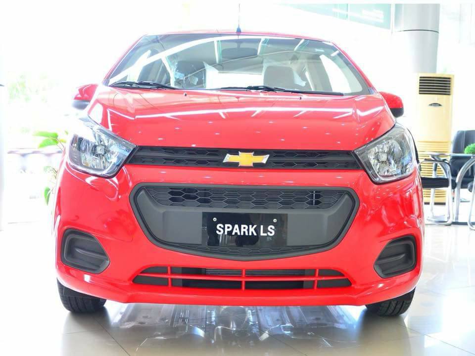 Chevrolet Spark 2018 - Bán Spark 2018, mua xe tháng 05 tặng ngay 40 triệu tiền mặt và còn hơn thế