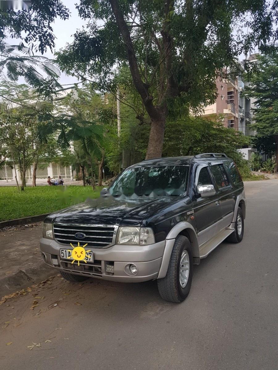 Ford Everest 2.5L 4x2 MT 2005 - Cần bán lại xe Ford Everest 2.5L 4x2 MT năm 2005, màu đen, giá chỉ 265 triệu