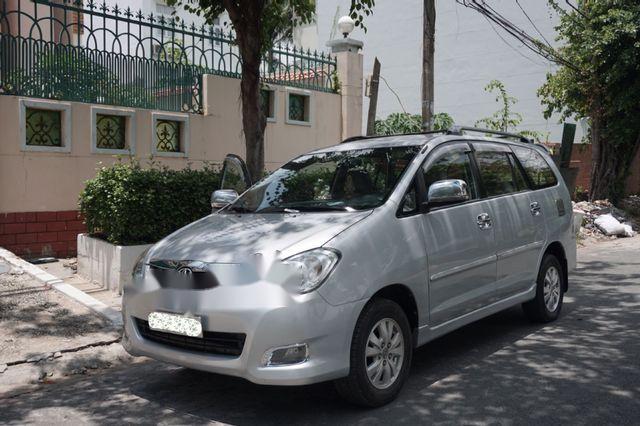 Toyota Innova 2011 - Bán Toyota Innova sản xuất năm 2011, màu bạc, giá chỉ 436 triệu