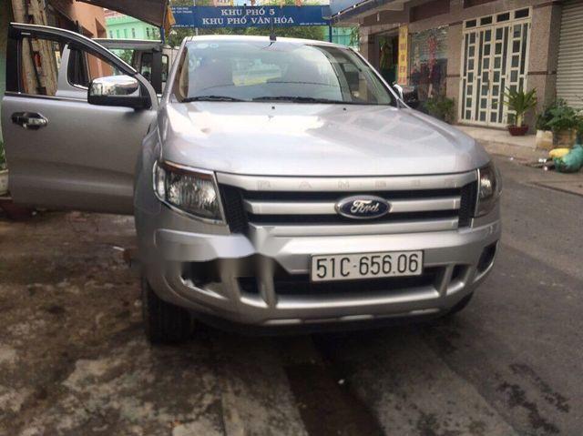 Ford Ranger 2015 - Cần bán xe Ford Ranger sản xuất năm 2015 số tự động, 545 triệu