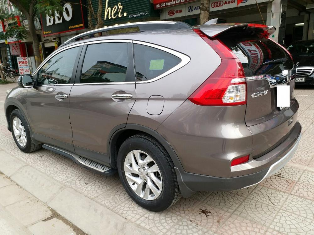 Honda CR V 2.0 2016 - Bán Honda CR-V 2.0 AT sản xuất 12/2016 màu nâu, nội thất kem, số tự động, biển Hà Nội