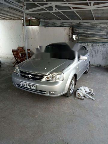 Daewoo Lacetti 2010 - Bán Daewoo Lacetti đời 2010, màu bạc