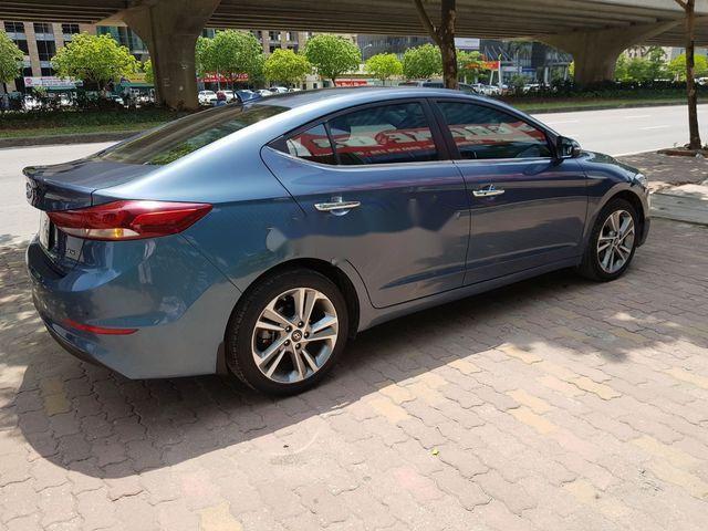 Hyundai Elantra 2017 - Bán Hyundai Elantra năm 2017 như mới