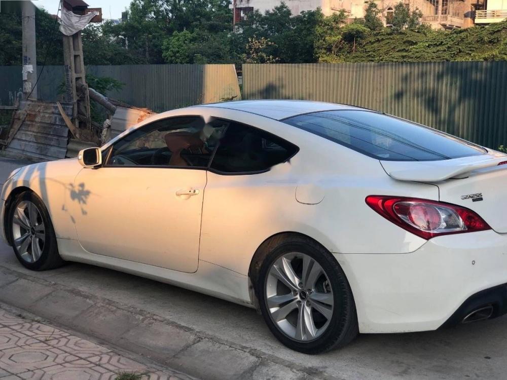 Hyundai Genesis 2011 - Bán ô tô Hyundai Genesis 2011, màu trắng, nhập khẩu chính chủ giá cạnh tranh