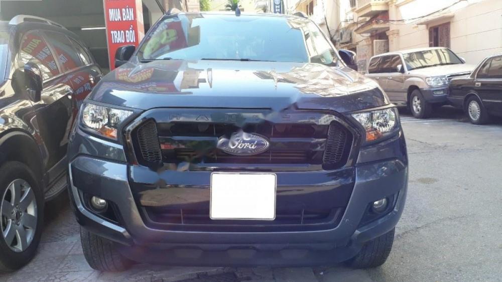 Ford Ranger XLS 2.2L 4x2 AT 2017 - Bán ô tô Ford Ranger SLX 2.2AT năm sản xuất 2017, màu đen, nhập khẩu nguyên chiếc như mới, giá 680tr