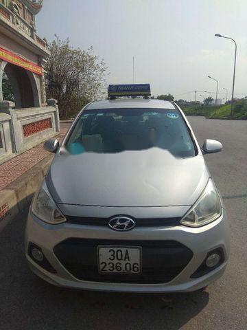 Hyundai Grand i10 2014 - Bán Hyundai Grand i10 2014, màu bạc, giá 230tr