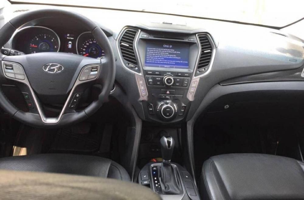 Hyundai Santa Fe 2015 - Cần bán gấp Hyundai Santa Fe sản xuất năm 2015