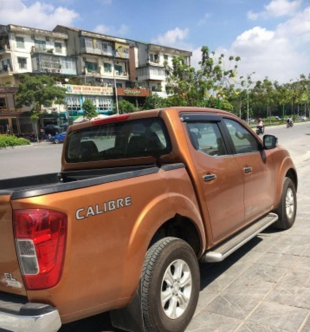 Nissan Navara EL 2.5 AT 2WD 2017 - Cần bán Nissan Navara EL năm sản xuất 2017, màu vàng, xe nhập chính chủ giá cạnh tranh