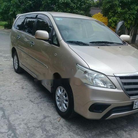 Toyota Innova 2014 - Bán Toyota Innova sản xuất 2014 chính chủ