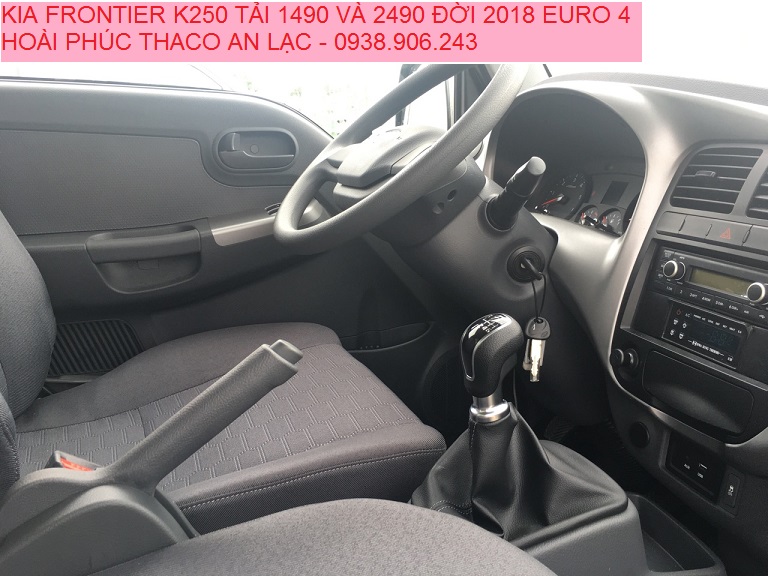 Kia Frontier 2018 - Bán xe 2,4 tấn thùng mui bạt, thùng kín đời 2018, Kia K250 tiêu chuẩn Euro 4
