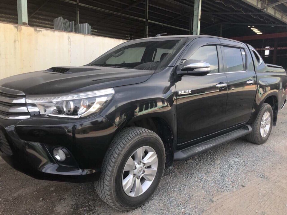 Toyota Hilux 2015 - Bán xe Hilux 2016 3.0, số tự động, full option