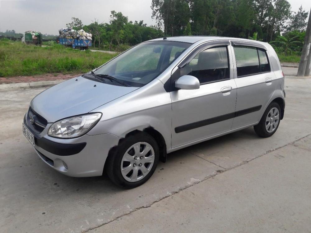 Hyundai Getz 1.1 MT 2010 - Cần bán Hyundai Getz 1.1 MT sản xuất năm 2010, màu bạc, xe nhập, 225tr