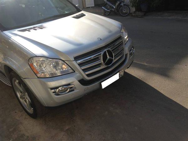 Mercedes-Benz G class GL550 2009 - Bán ô tô Mercedes GL550 đời 2009, màu bạc, nhập khẩu nguyên chiếc 