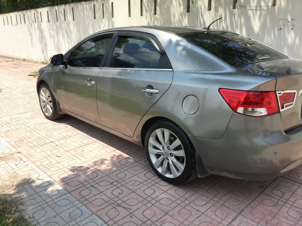 Kia Cerato 2010 - Bán Kia Cerato nhập Hàn Quốc, số tự động, màu ghi xám, Sx cuối 2010, BS HN