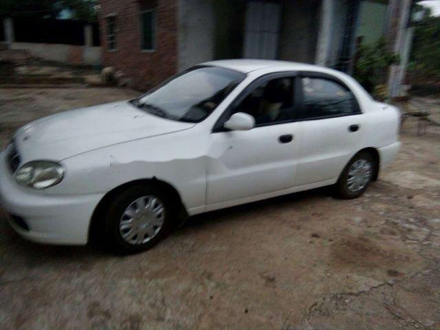 Daewoo Lanos 2002 - Cần bán Daewoo Lanos sản xuất năm 2002, màu trắng, 65tr