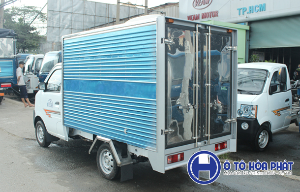 Xe tải 1 tấn - dưới 1,5 tấn 2018 - Xe tải Dongben 870kg thùng kín 2m6