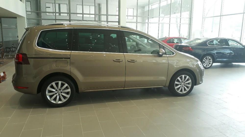 Volkswagen Sharan E 2018 - Giá xe volkswagen sharan – xe Đức dành cho gia đình chỉ 1.850 tỷ đồng. Hotline: 0909 717 983