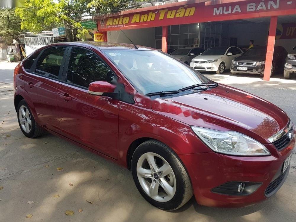 Ford Focus 1.8 AT 2011 - Bán xe Ford Focus 1.8AT sản xuất năm 2011, màu đỏ, 386tr