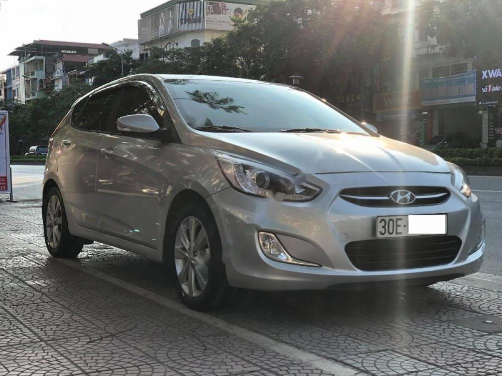 Hyundai Accent Blue 2015 - Bán ô tô Hyundai Accent Blue năm sản xuất 2015, màu bạc, nhập khẩu như mới, 485 triệu