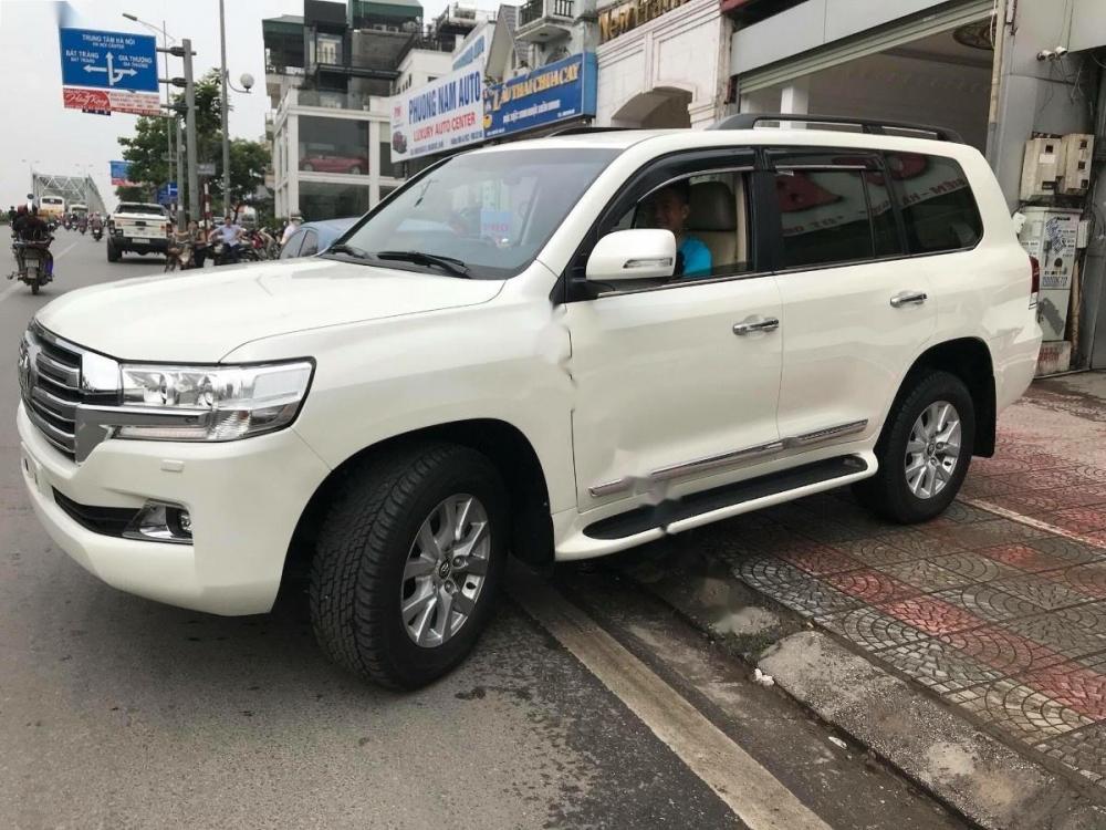 Toyota Land Cruiser VX 4.6 V8 2016 - Bán xe Toyota Land Cruiser VX 4.6 V8 sản xuất 2016, màu trắng, xe nhập