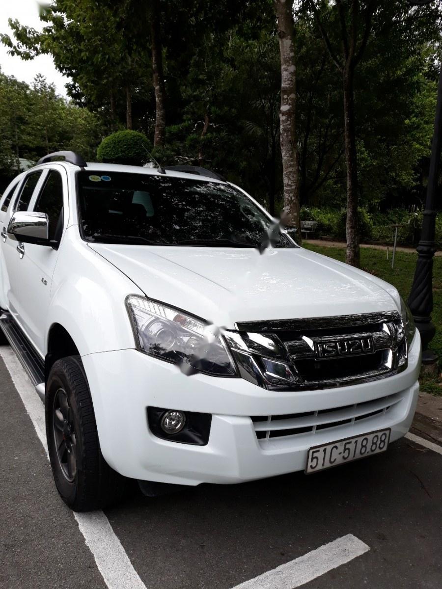 Isuzu Dmax LS 2.5 4x2 AT 2015 - Bán ô tô Isuzu Dmax LS 2.5 4x2 AT sản xuất 2015, màu trắng, nhập khẩu, giá chỉ 550 triệu