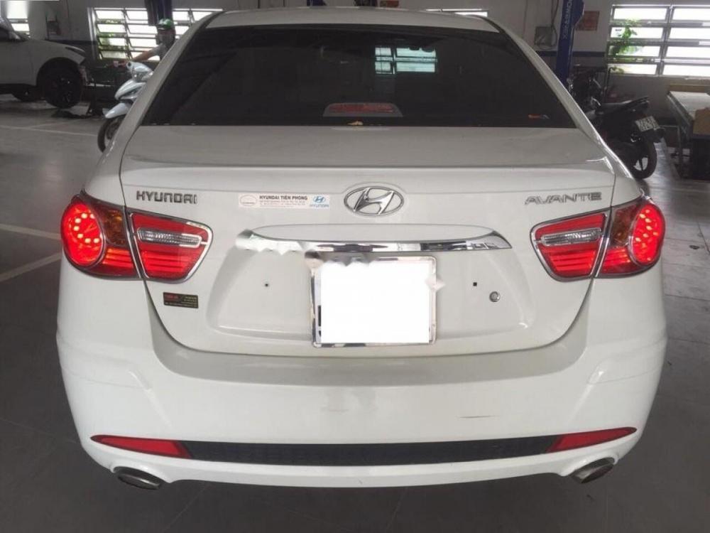 Hyundai Avante 2012 - Bán Hyundai Avante sản xuất năm 2012, màu trắng